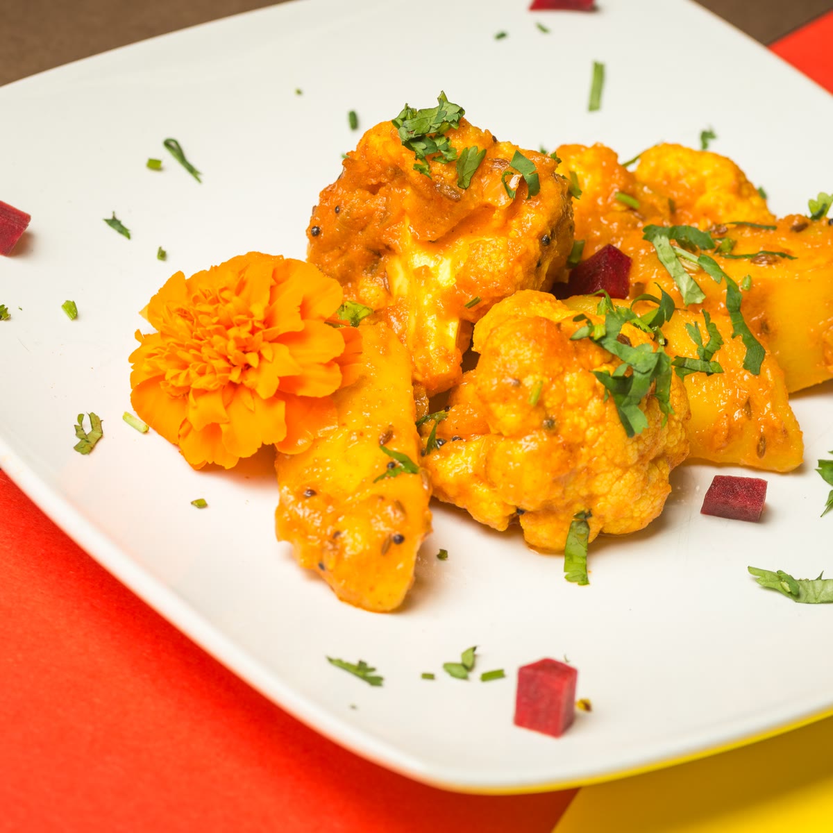 Cauliflower and potato in a spiced sauce with coriander